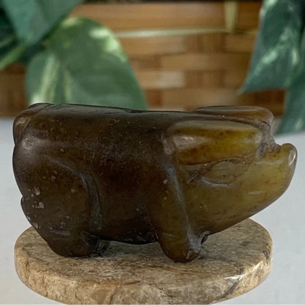 Vintage Chinese Zodiac Jade Pig Necklace Bead Hand Carved Animal Pendant 1.9